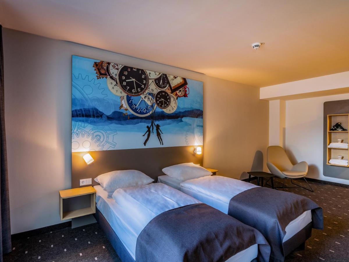 B&B Hotel วิลลิงเงน-ชเวนนิงเงน ภายนอก รูปภาพ
