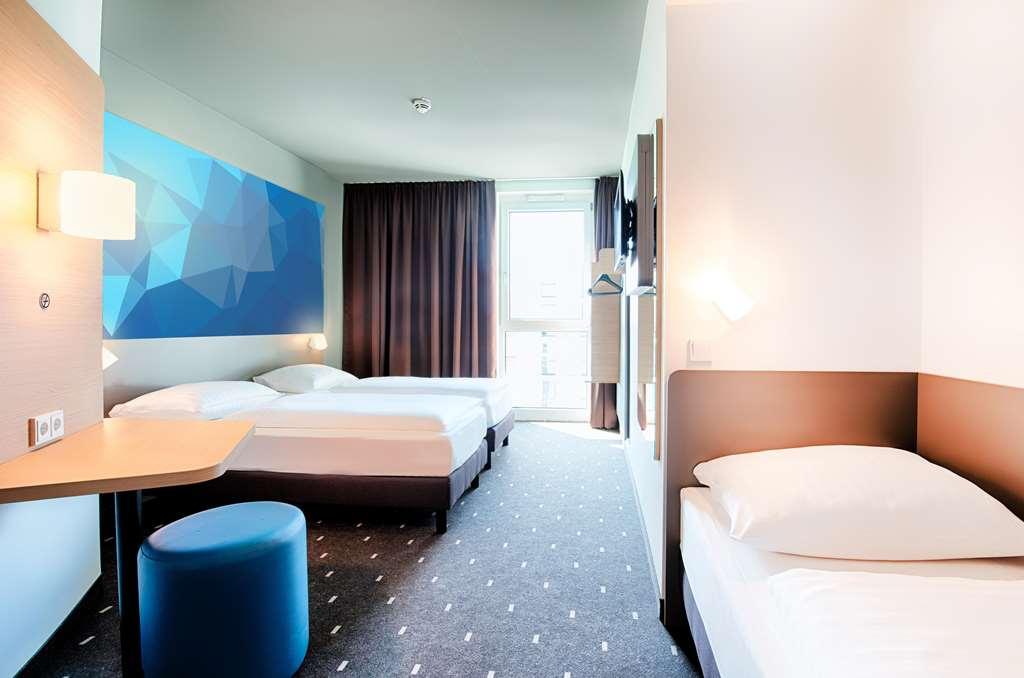 B&B Hotel วิลลิงเงน-ชเวนนิงเงน ห้อง รูปภาพ