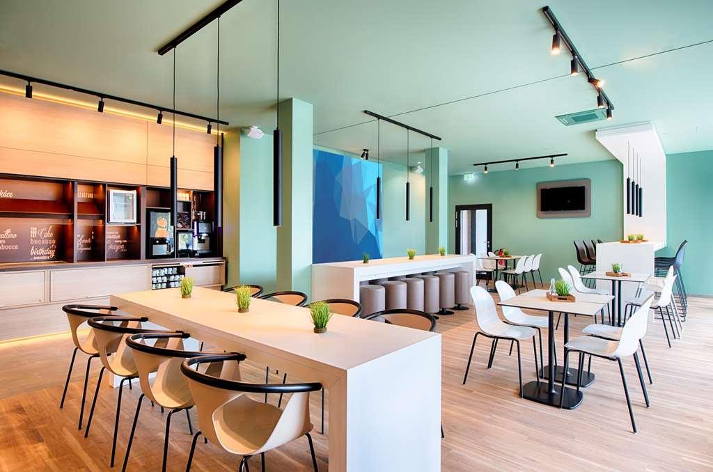 B&B Hotel วิลลิงเงน-ชเวนนิงเงน ภายนอก รูปภาพ