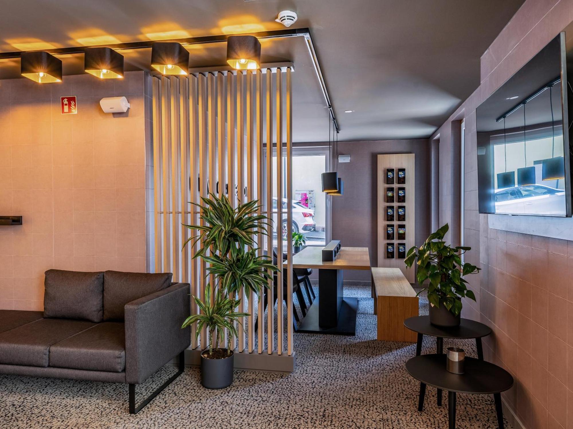 B&B Hotel วิลลิงเงน-ชเวนนิงเงน ภายนอก รูปภาพ