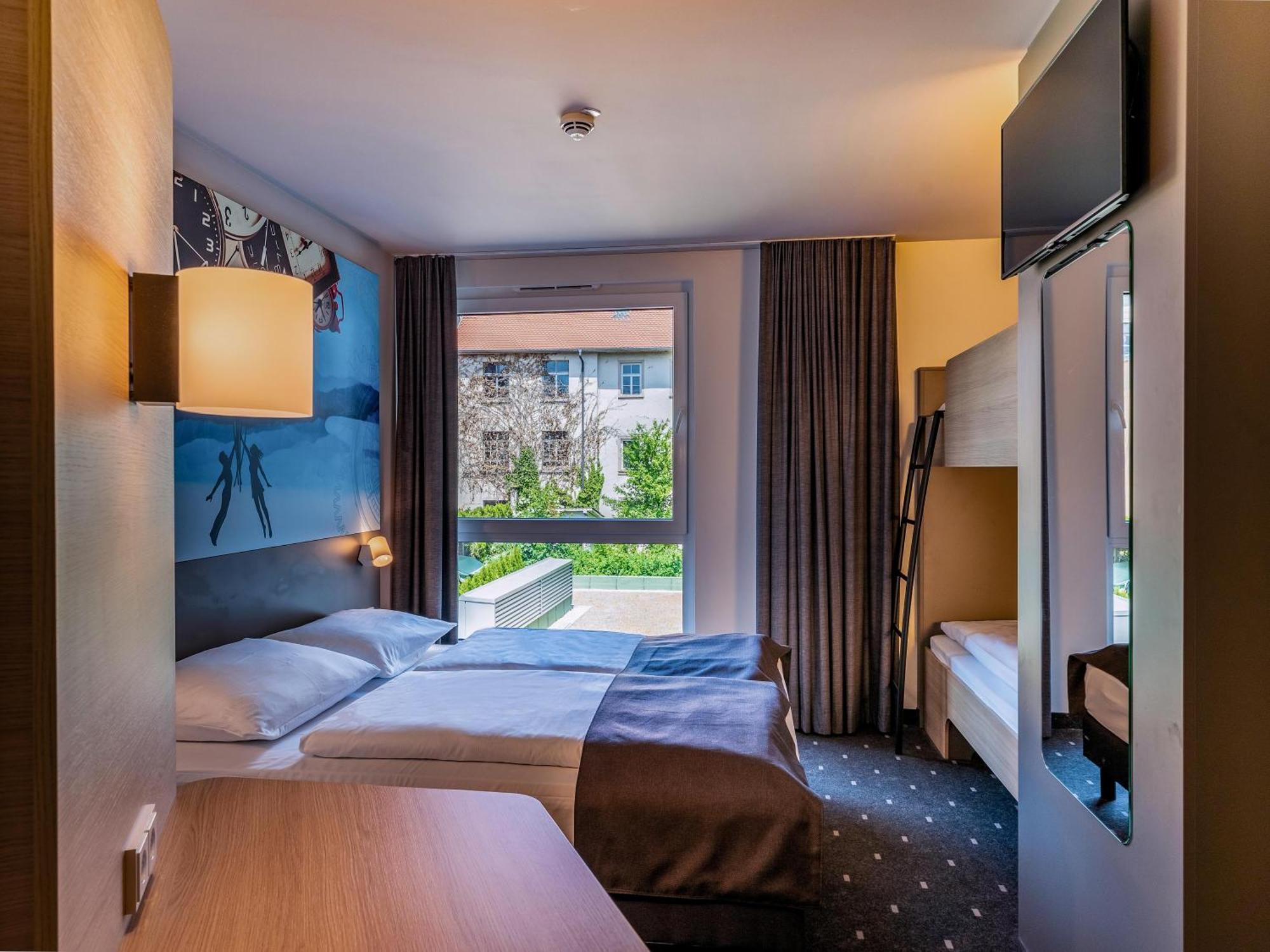 B&B Hotel วิลลิงเงน-ชเวนนิงเงน ภายนอก รูปภาพ